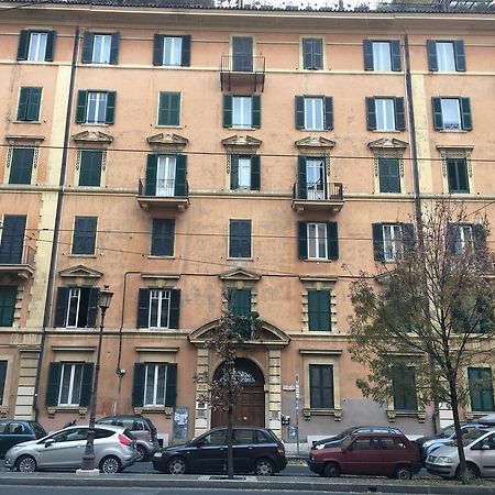 Colosseo Holiday House Rom Exterior foto