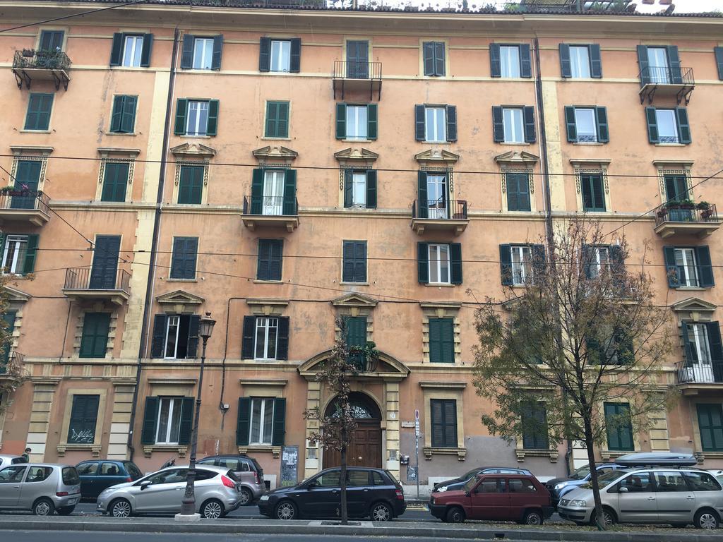 Colosseo Holiday House Rom Exterior foto